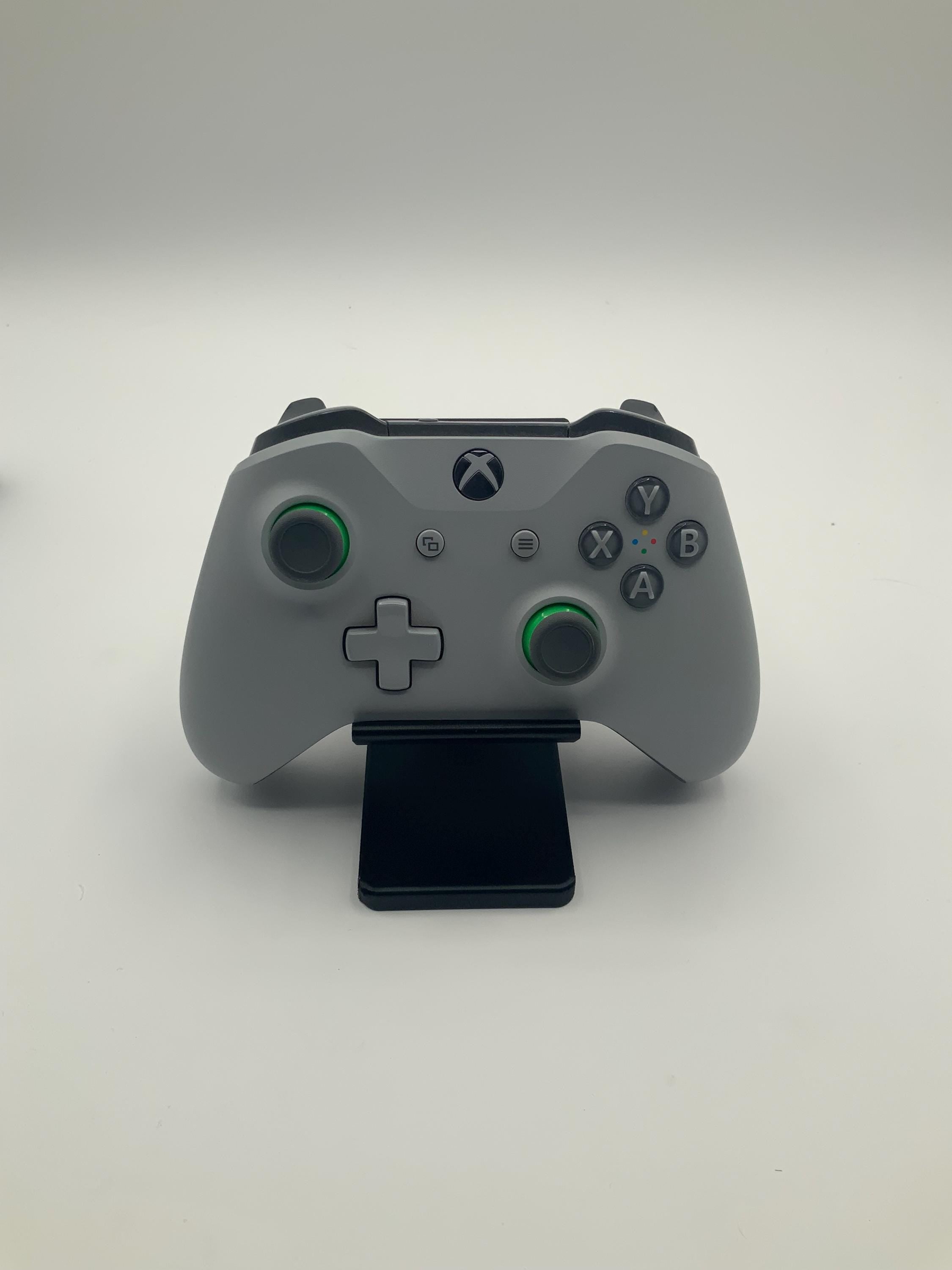 Universal Controller Stand: PETG Plastic, Single/Dual/Quad