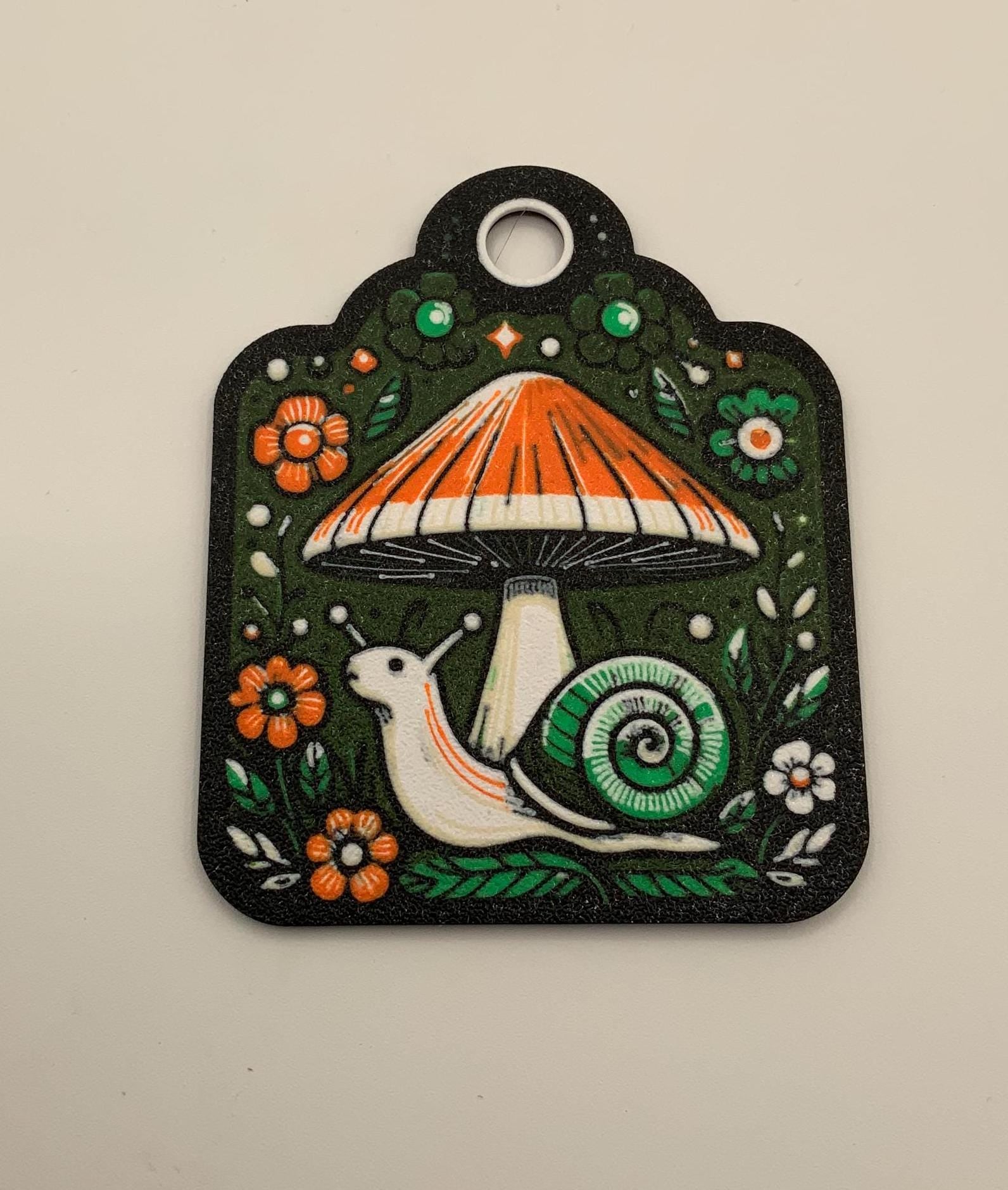 Mushroom & Snail Bag Tag: Embossed Custom Text, Nature Design